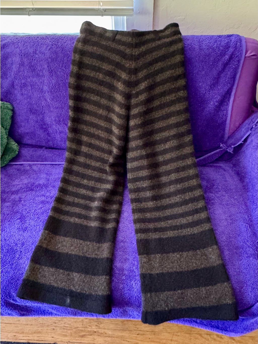 Yan Yan Striped Wide-Leg Knit Pants - Black & Dark Gray — image 4 of 7